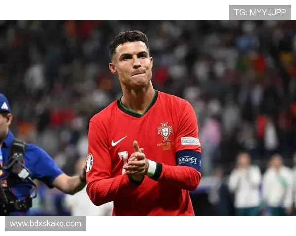 法国足球队10号球星领衔新时代崛起他将成为世界足坛的闪耀新星