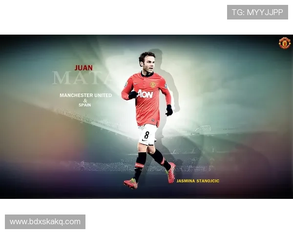 美国女足球明星精彩瞬间高清展示展现竞技风采与女性力量