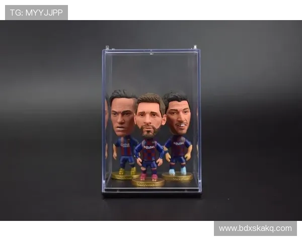 足球明星木板手办价格分析及市场趋势探讨